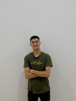 Tacir Oruclu